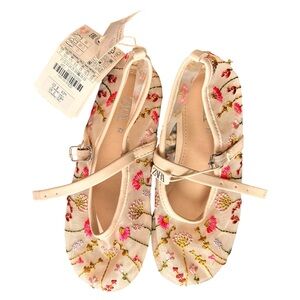Zara Cream Floral Embroidered Flats